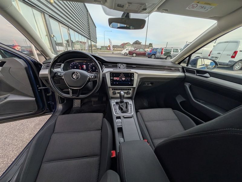 Volkswagen Passat bild 13