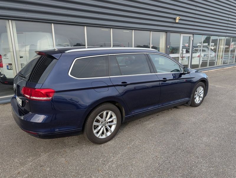 Volkswagen Passat bild 6