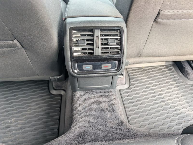 Volkswagen Passat bild 16