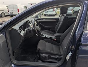 Volkswagen Passat bild 9