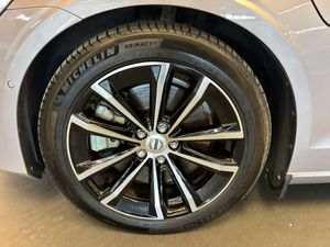 Volvo V60 bild 5