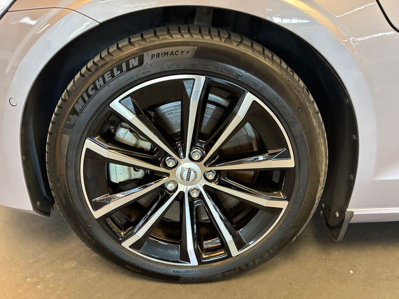 Volvo V60 bild 5