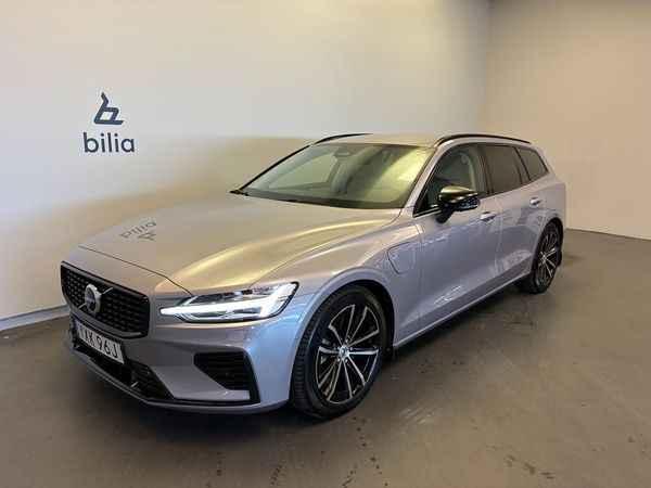Volvo V60 T6 Plus Dark Nordic Edition / 360 Kamera / Dragkrok / BLIS / Keyless / - 2026