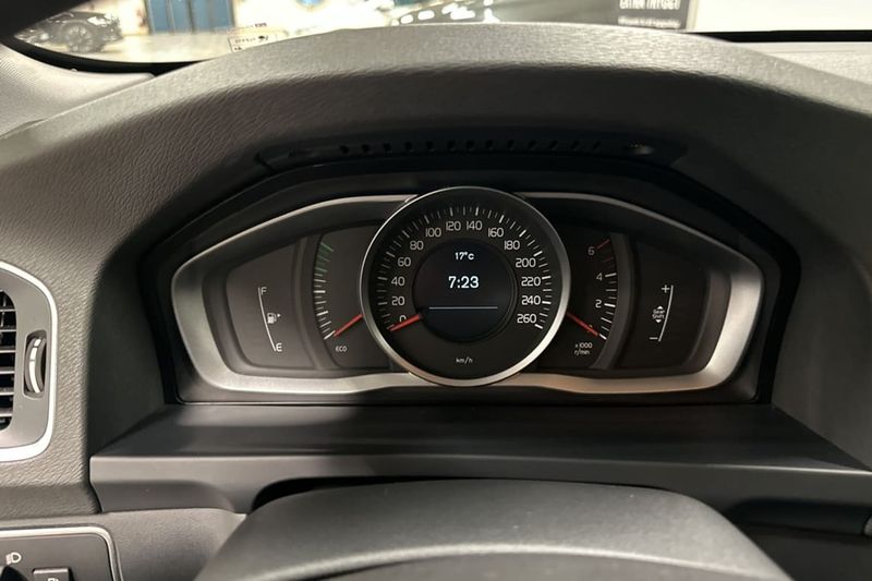Volvo V60 bild 10