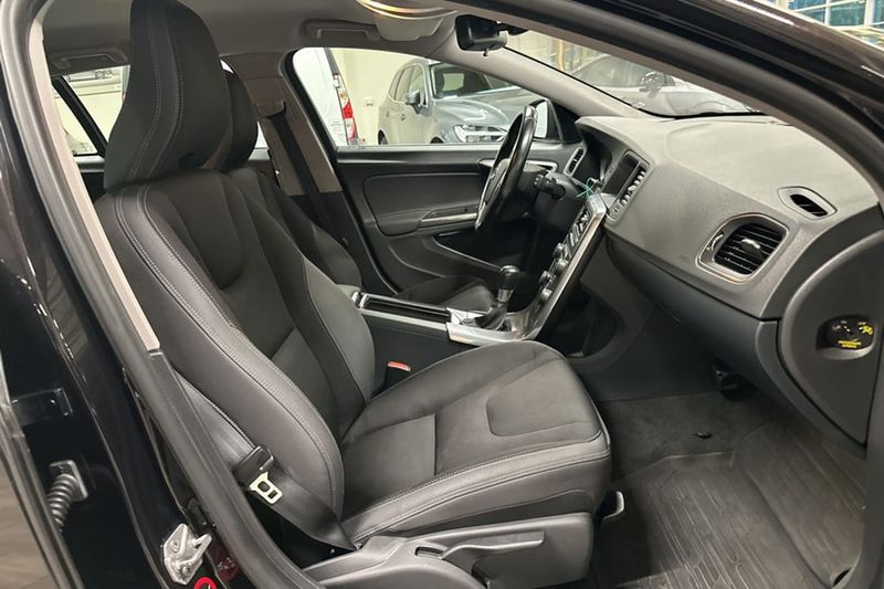 Volvo V60 bild 17