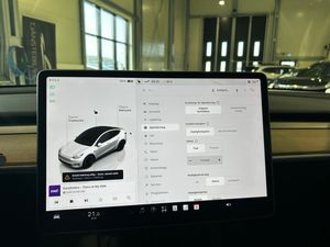 Tesla Model Y bild 11