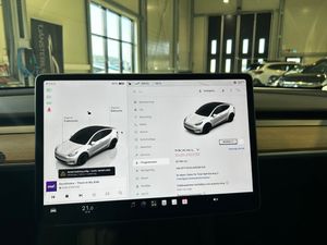Tesla Model Y bild 12