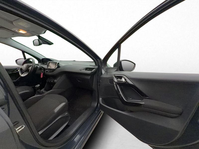 Peugeot 208 bild 12
