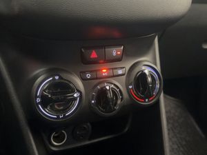 Peugeot 208 bild 20