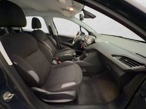 Peugeot 208 bild 11