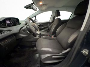 Peugeot 208 bild 9