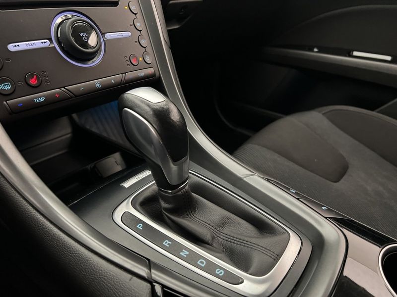 Ford Mondeo bild 24