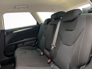 Ford Mondeo bild 13