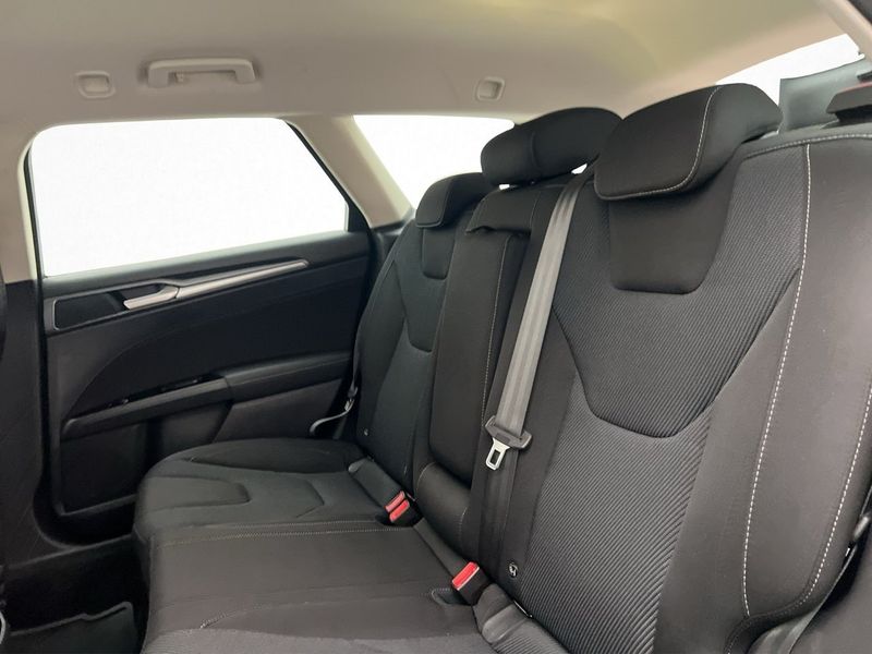 Ford Mondeo bild 13
