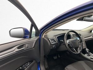 Ford Mondeo bild 8