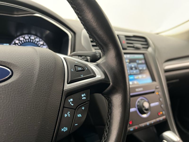 Ford Mondeo bild 18
