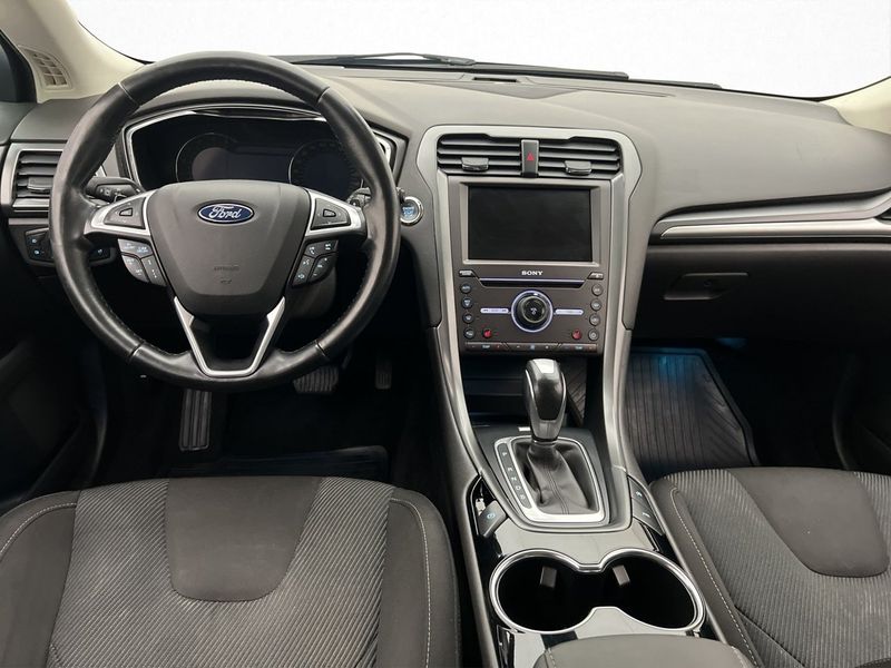 Ford Mondeo bild 10