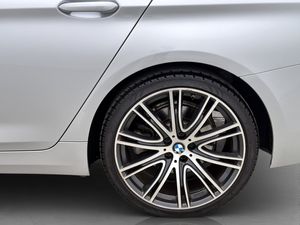 BMW 520 bild 30