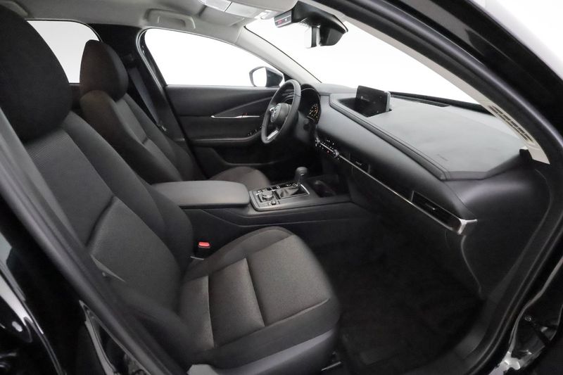 Mazda CX-30 bild 14