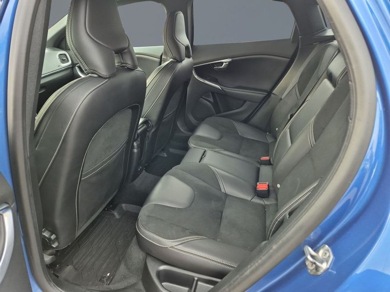 Volvo V40 bild 8