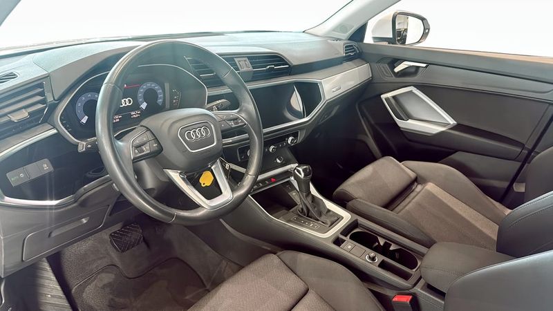 Audi Q3 bild 7
