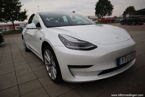 Tesla Model 3 bild 4