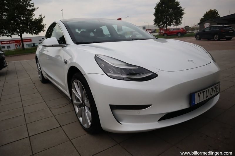Tesla Model 3 bild 4