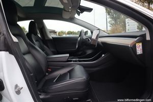 Tesla Model 3 bild 10