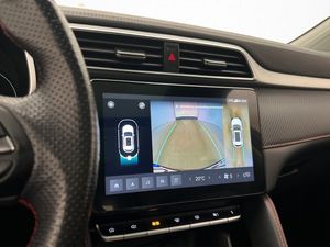 MG ZS EV bild 22