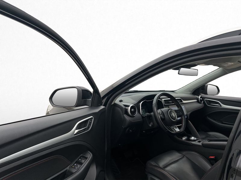 MG ZS EV bild 12