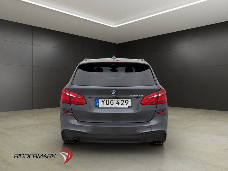 BMW 225 bild 6