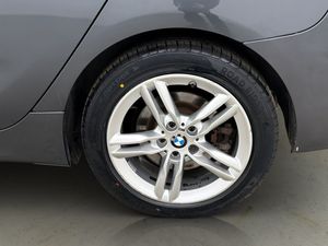 BMW 225 bild 33