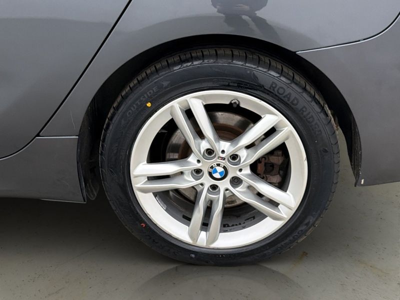 BMW 225 bild 33