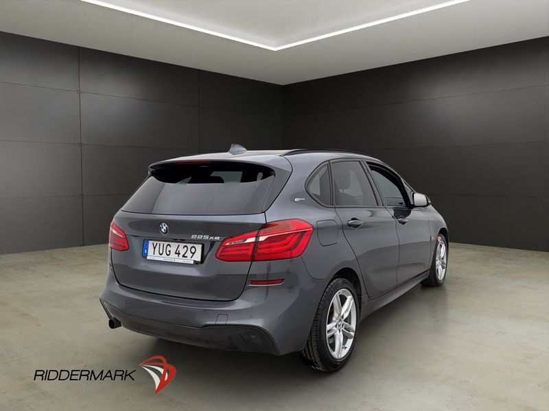 BMW 225 bild 8