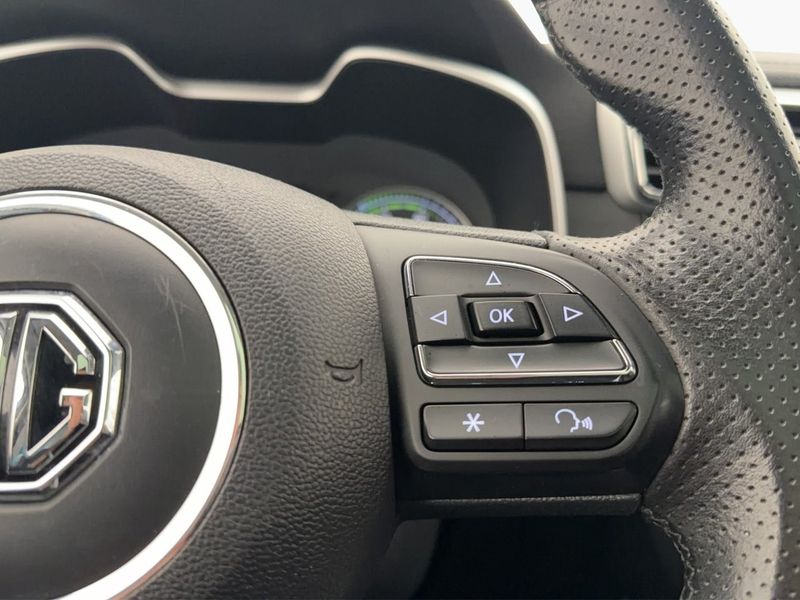 MG ZS EV bild 21
