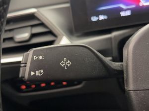BMW i4 bild 16
