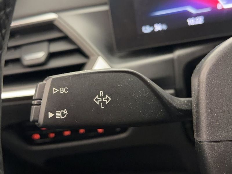 BMW i4 bild 16