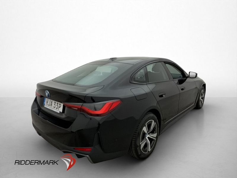 BMW i4 bild 9