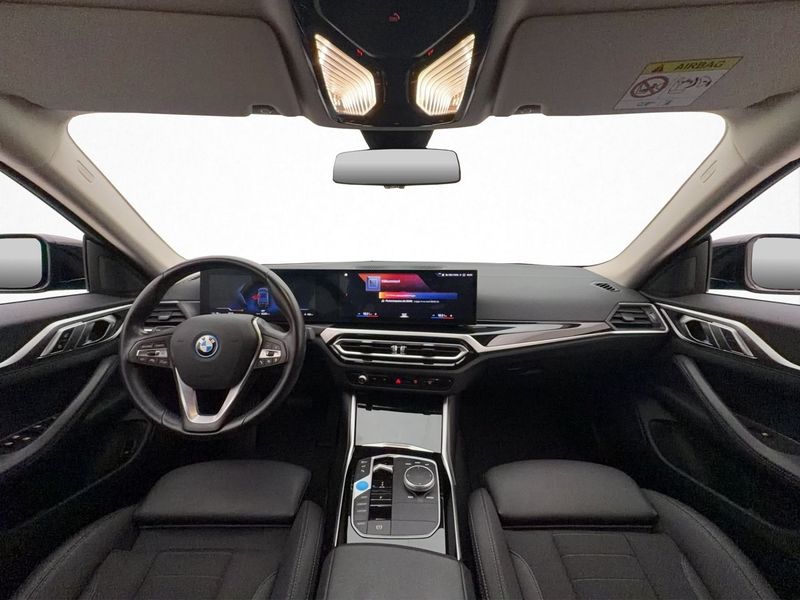 BMW i4 bild 13