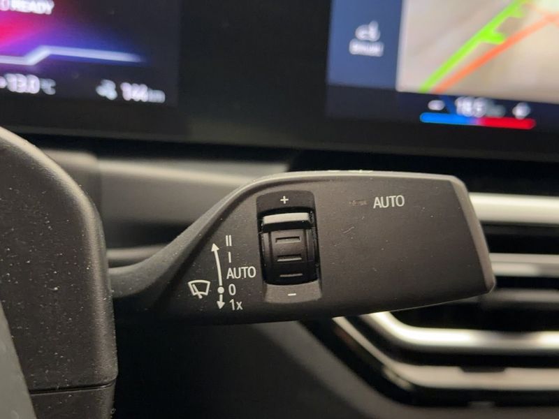 BMW i4 bild 20