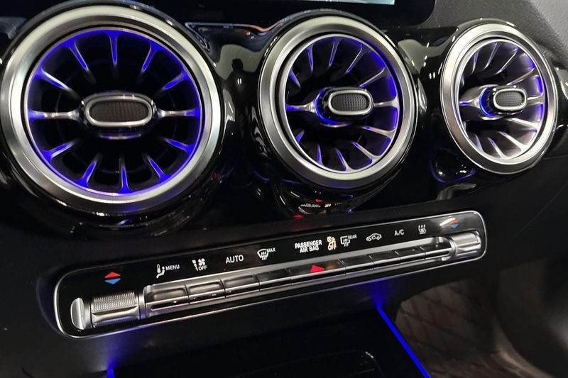 Mercedes EQA250 bild 17
