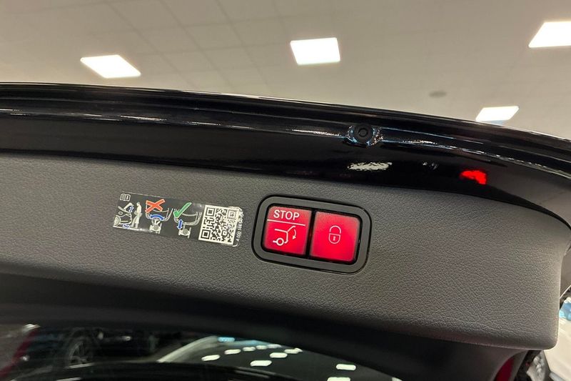 Mercedes C300 bild 13