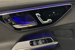 Mercedes GLC300 bild 15