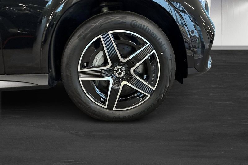 Mercedes GLC300 bild 11