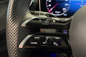 Mercedes GLC300 bild 19