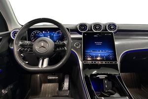 Mercedes GLC300 bild 8