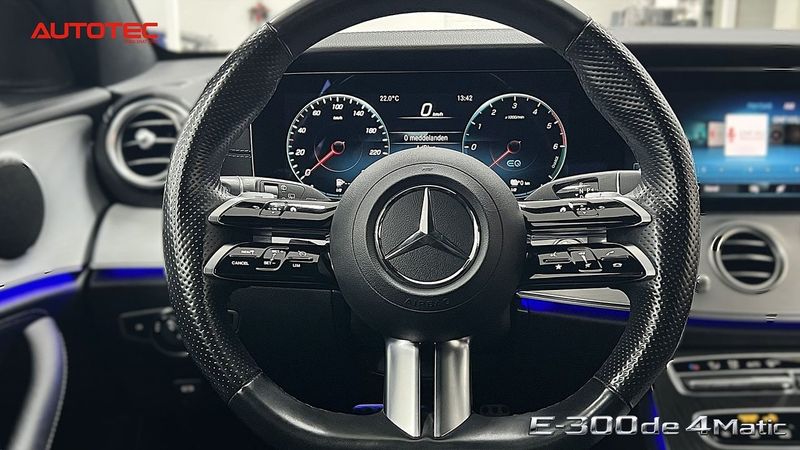 Mercedes E300 bild 14