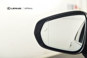 Lexus NX bild 21
