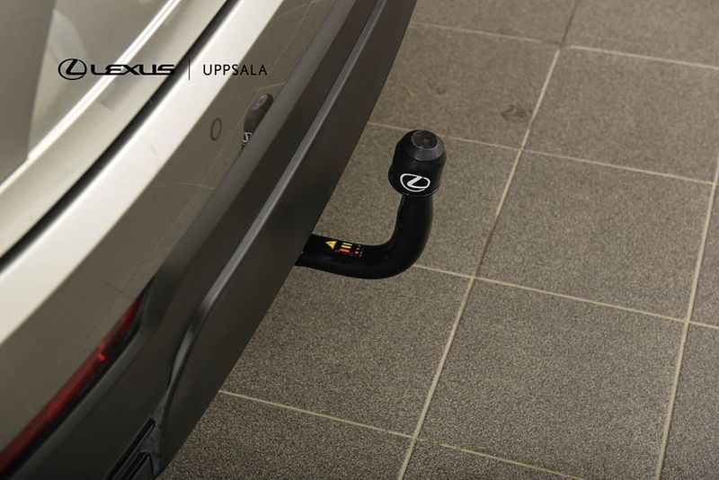Lexus NX bild 12