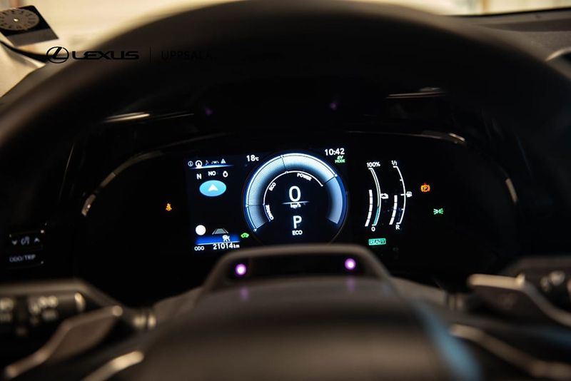 Lexus NX bild 20